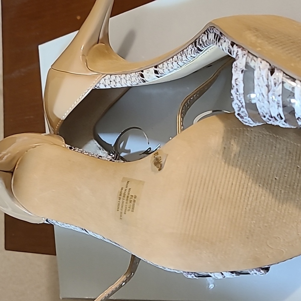 Jessica Simpson Women Heels - Picture 8 of 8